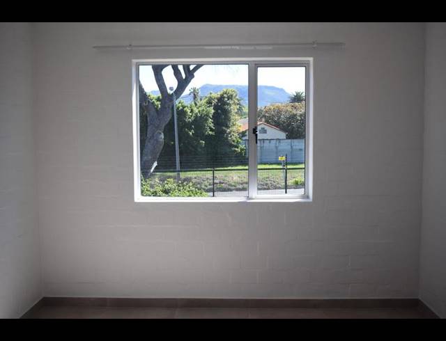 1 BEDROOM PROPERTY TO RENT IN DIEP RIVER